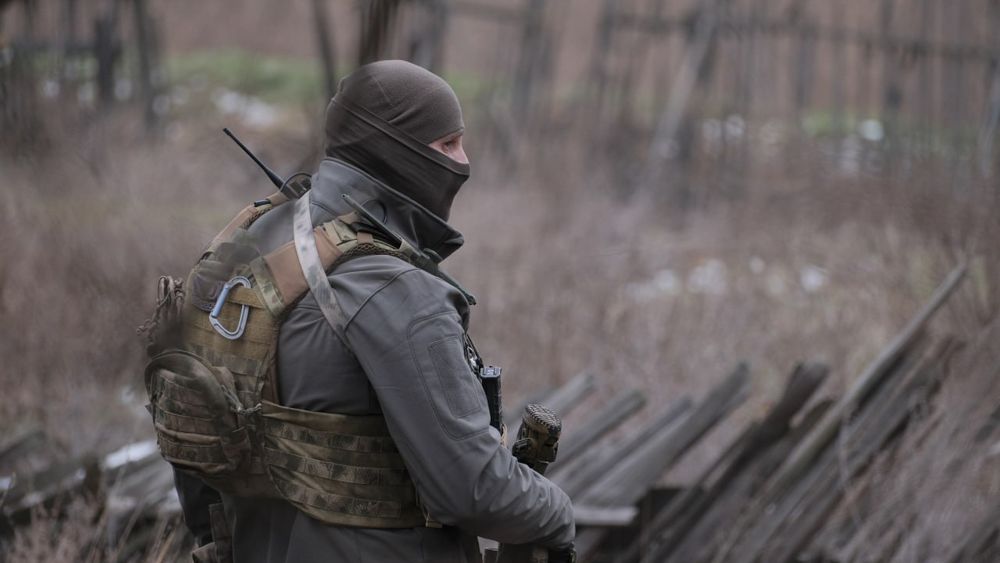 Боец ЧВК «Вагнер» рассказал, как снайпер из «Азова» переоделся в гражданского ради эвакуации