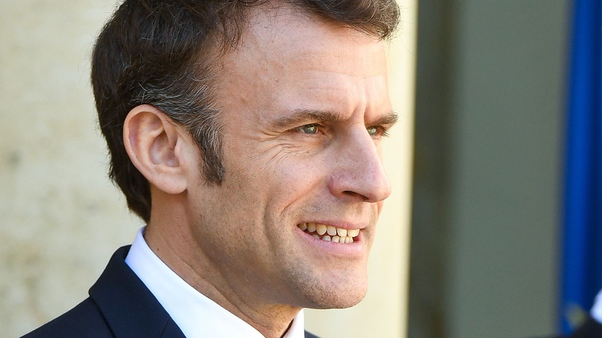 France Bleu: Макрон своим визитом испортил рейтинг ресторана на юге Франции
