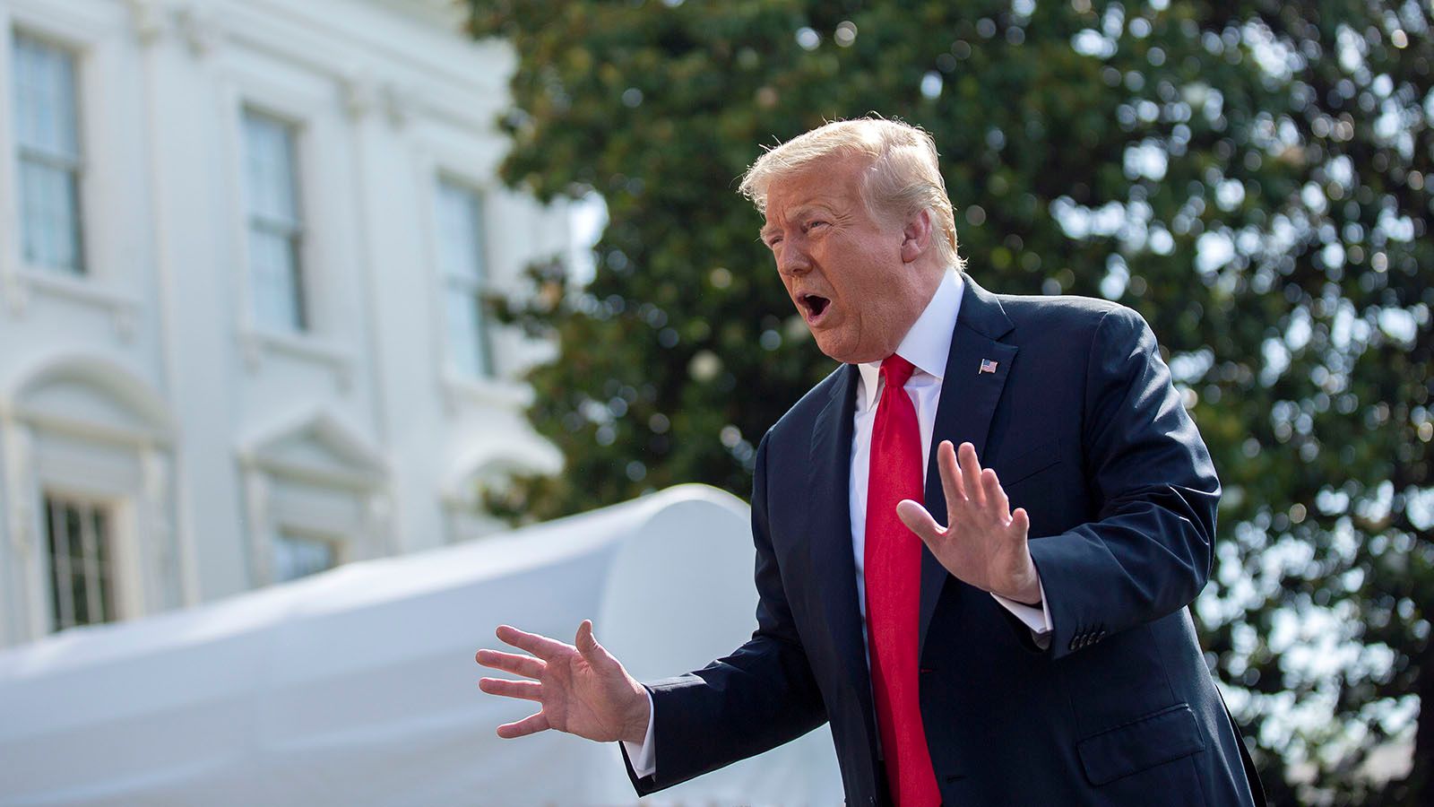 Гаспарян рекомендует россиянам не влюбляться в Трампа из-за обещаний насчет Украины