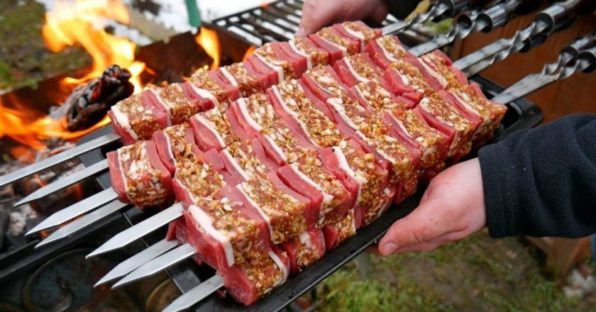 Как приготовить вкусный и полезный маринад для шашлыка с помощью простых ингредиентов