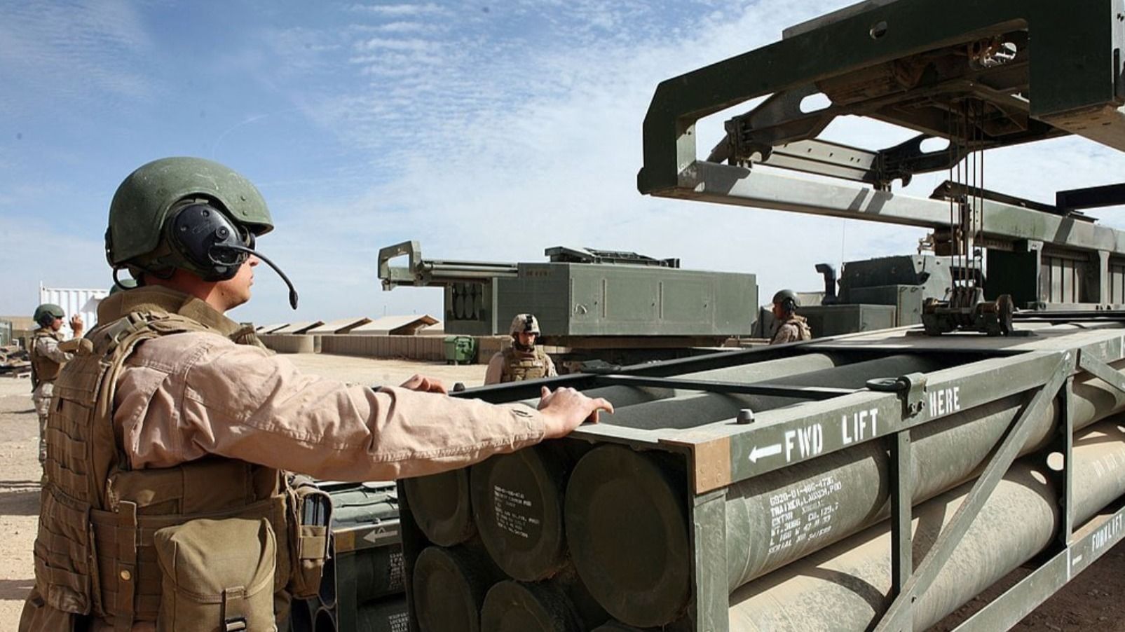Пентагон выделил компании Lockheed Martin средства на производство ракет HIMARS