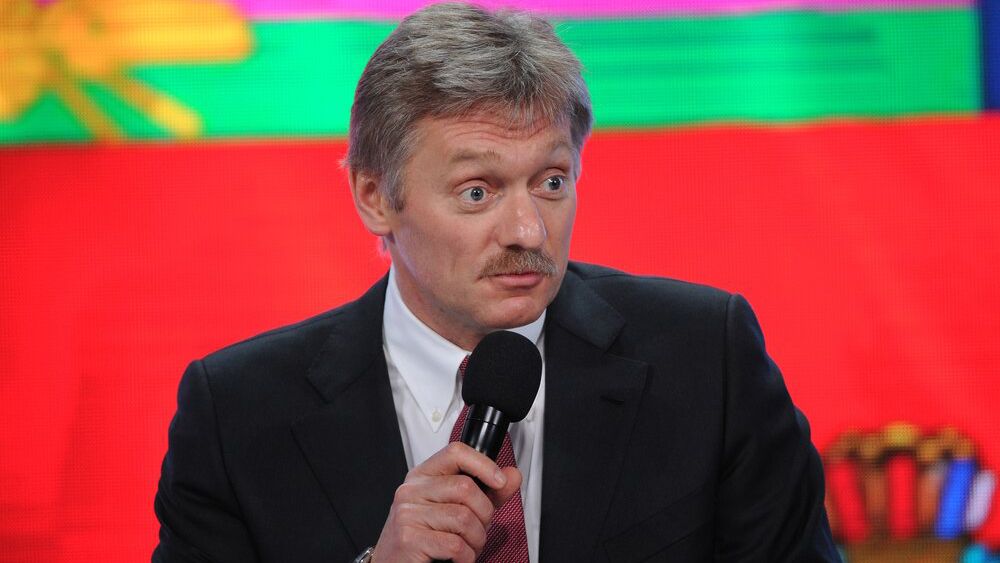 Песков: точная дата прямой линии Путина пока не известна