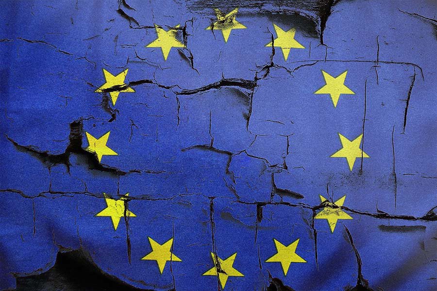 Политолог Юрий Светов: Мечта украинцев перебраться в Европу сбылась, и назад они не вернутся