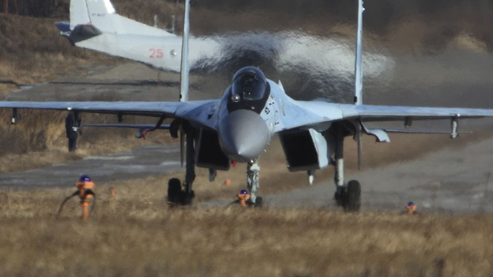 В Сети показали полет первого поставленного Ирану российского истребителя Су-35