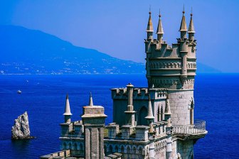 Вхождение Крыма в состав России стало для Запада двойным уроком