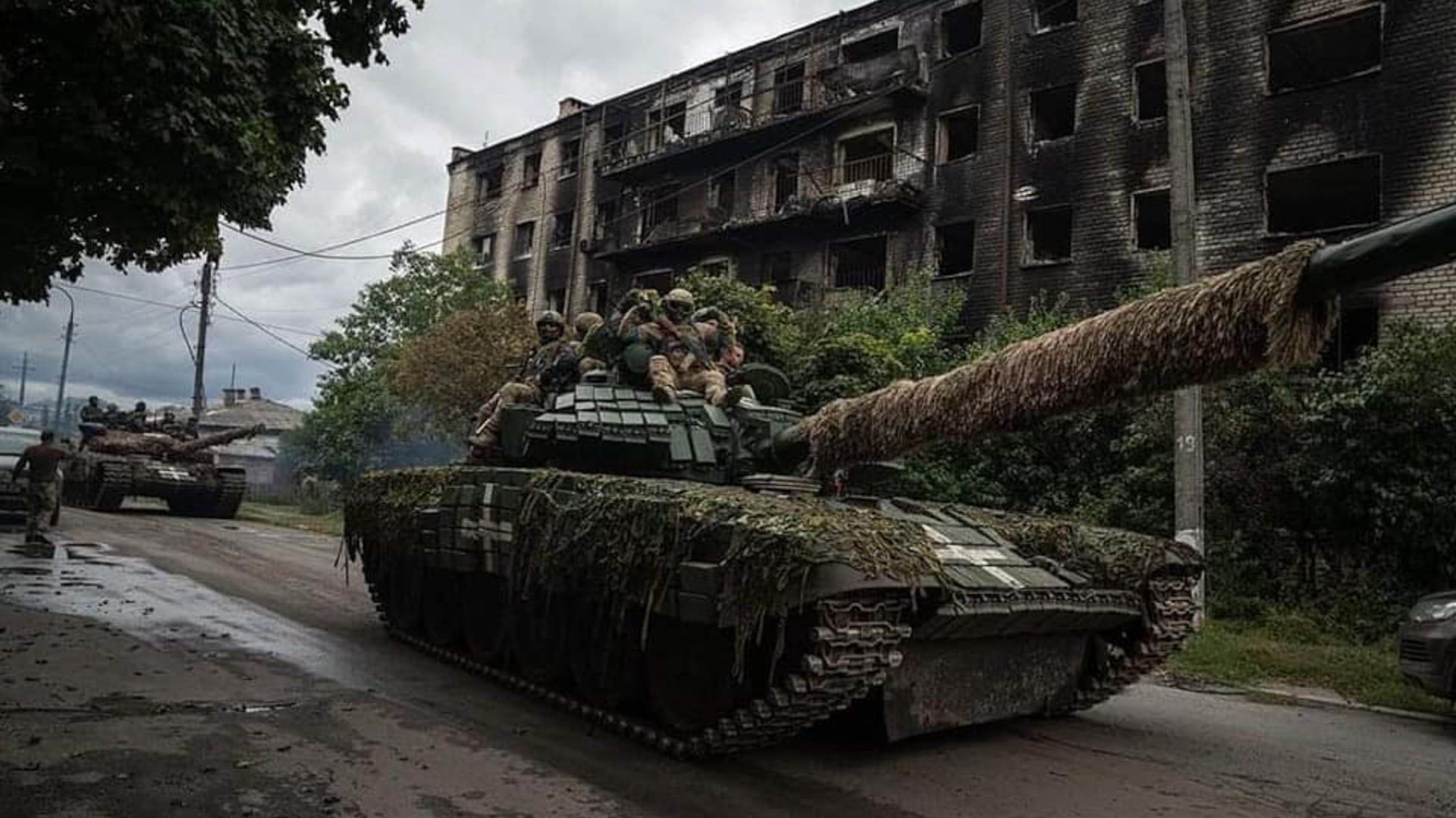 War Zone: украинская армия нуждается в помощи бронетанковых бригад НАТО из-за удара ВС РФ в Донбассе