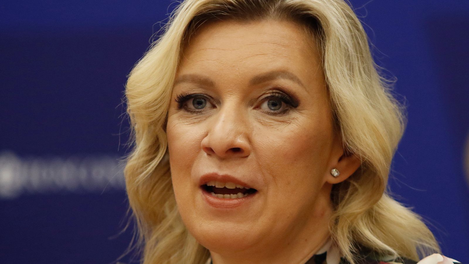 Захарова предупредила дипломатов о выдворении из России за разжигание розни в обществе