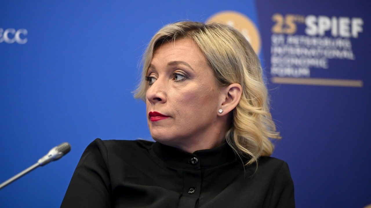 Захарова сравнила США с Шапокляк из-за невыдачи виз российским журналистам