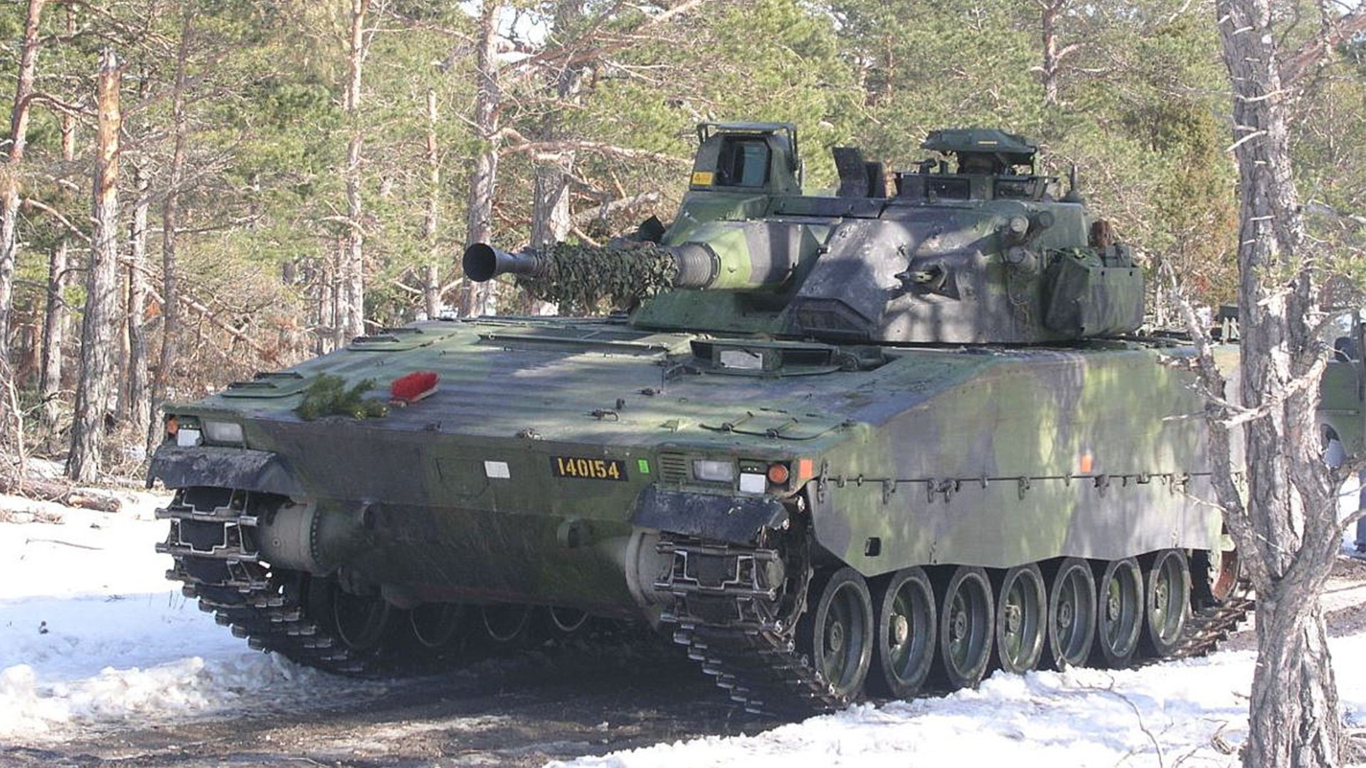 Breaking Defense: ВСУ могут начать использовать шведские БМП CV90 в течение нескольких дней