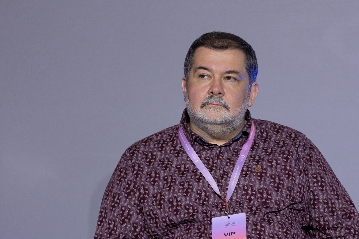Сергей Лукьяненко