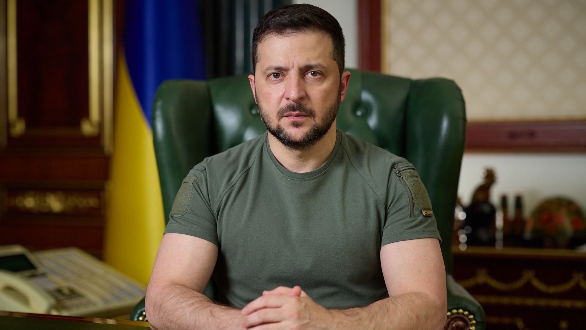 Экс-аналитик ЦРУ Джонсон предрек Зеленскому большие проблемы посла атаки БПЛА на Кремль