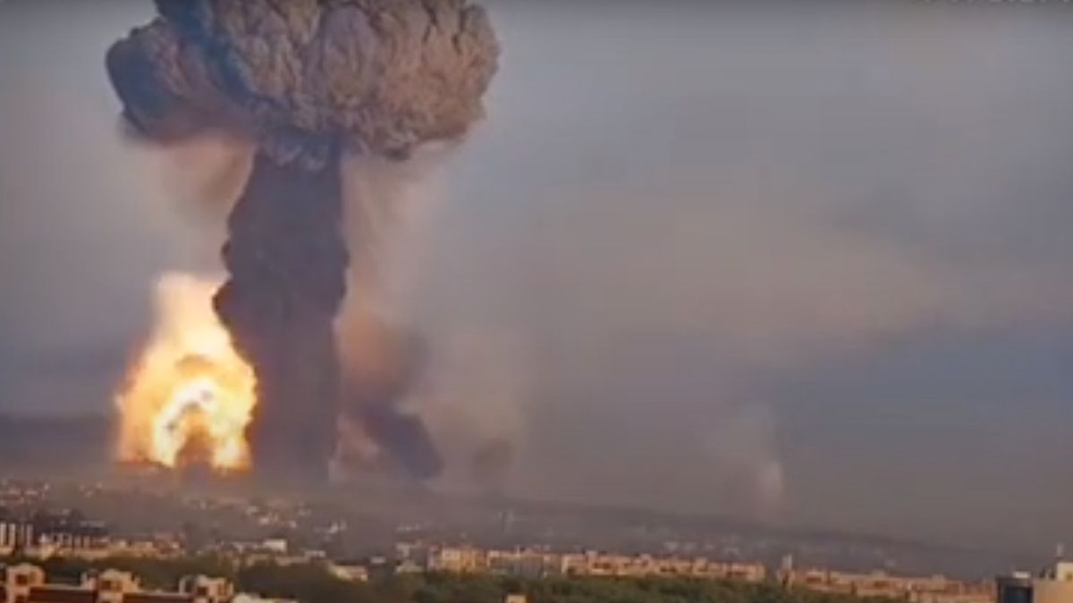 Эксперт Крапивник: в Хмельницком могли уничтожить склад с компонентами для «грязной бомбы»