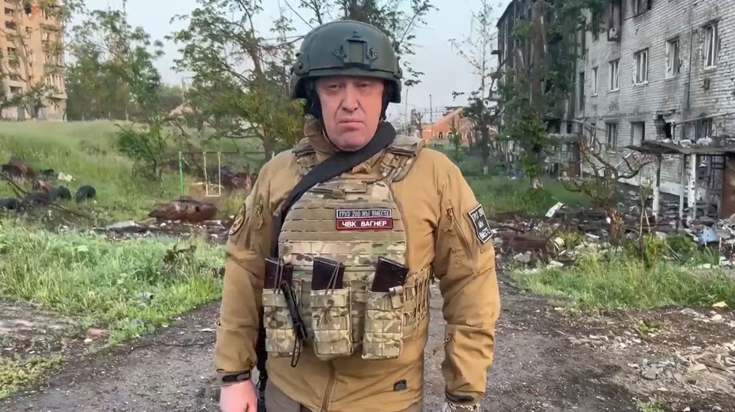 Евгений Пригожин сообщил о выводе бойцов ЧВК «Вагнер» из Артемовска в тыловые районы
