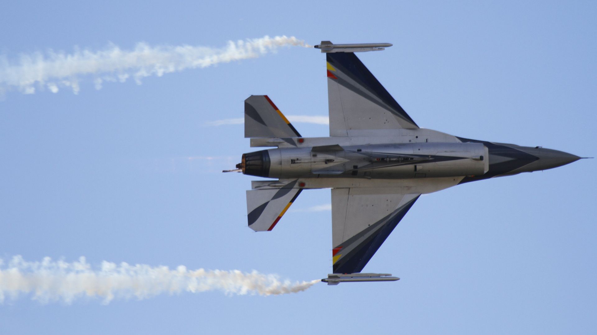 Foreigh Policy: первую партию украинских пилотов F-16 подготовят в Великобритании