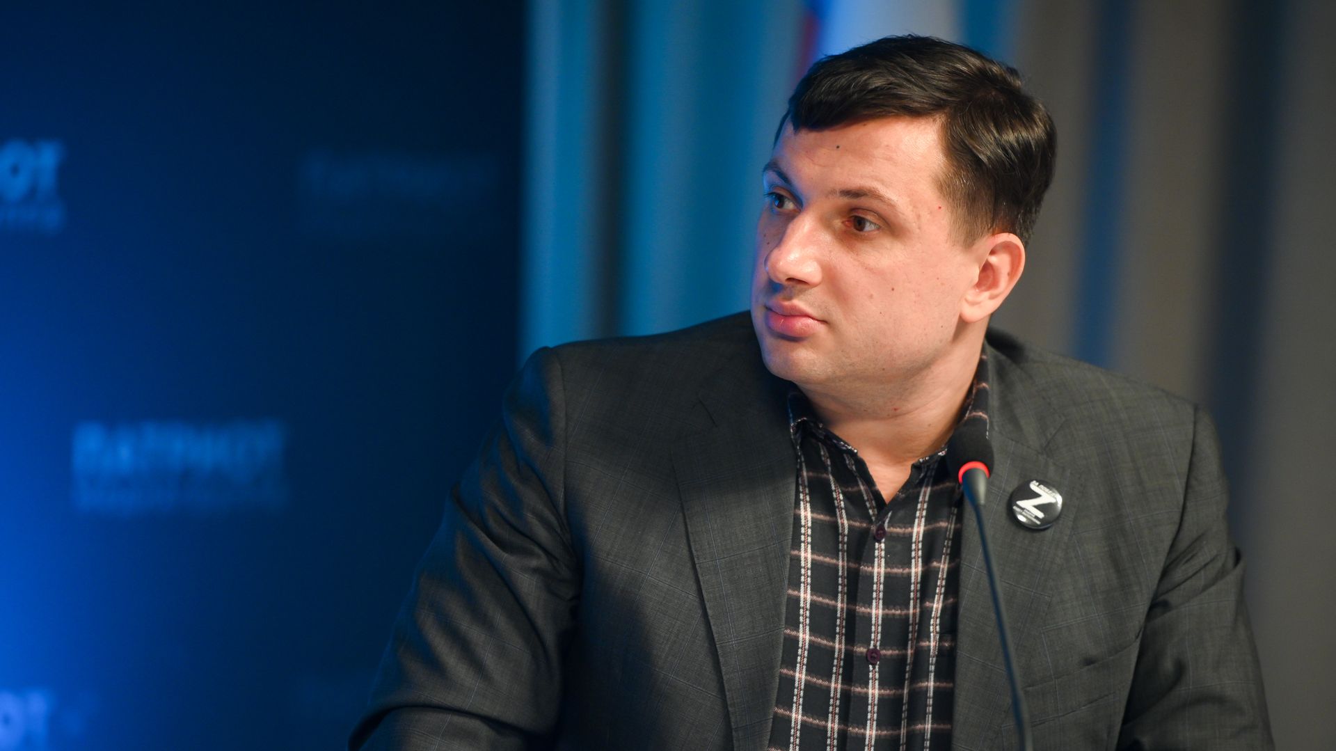 Глава медиагруппы «Патриот» Столярчук отправился в автопробег по случаю Дня Победы