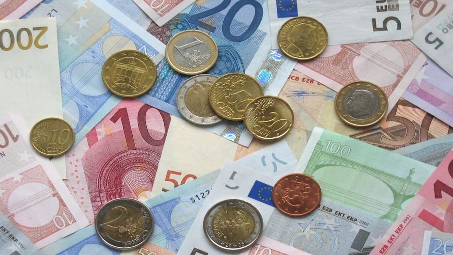 Государства ЕС заявили о заморозке более 200 млрд евро активов Банка России