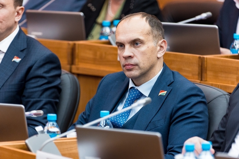 Владимир Исаков