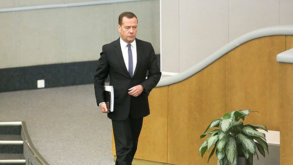 Медведев рассказал, кто ведет против России необъявленную войну