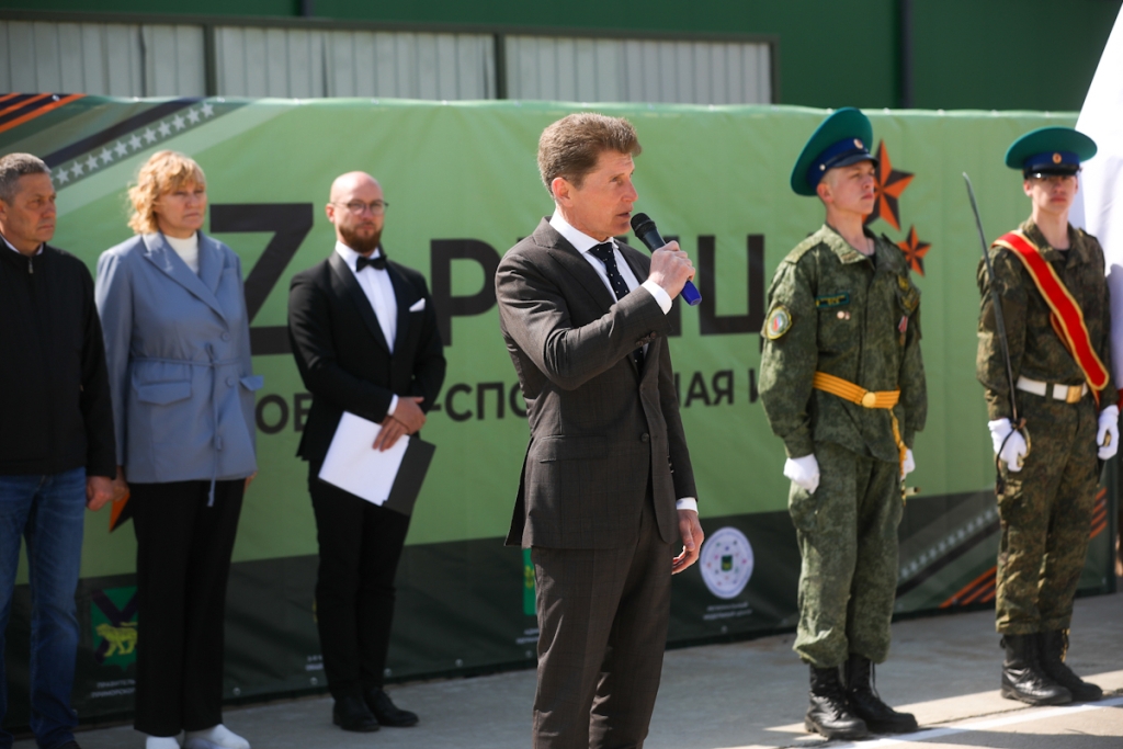 Олег Кожемяко совершил рабочую поездку в Пограничный район
