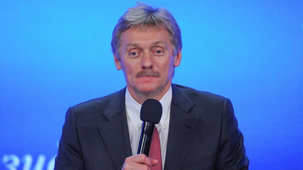 Песков: Лондон планирует выбиться на передовые места по накачке оружием Киева