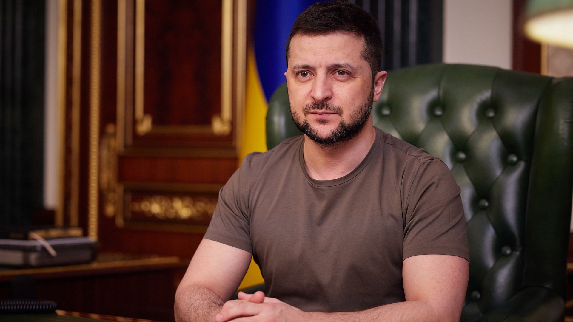 Полковник Макгрегор: США могут заставить Зеленского признать поражение Украины