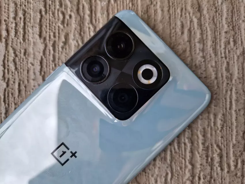 Смартфоны китайской компании OnePlus появятся на российском рынке