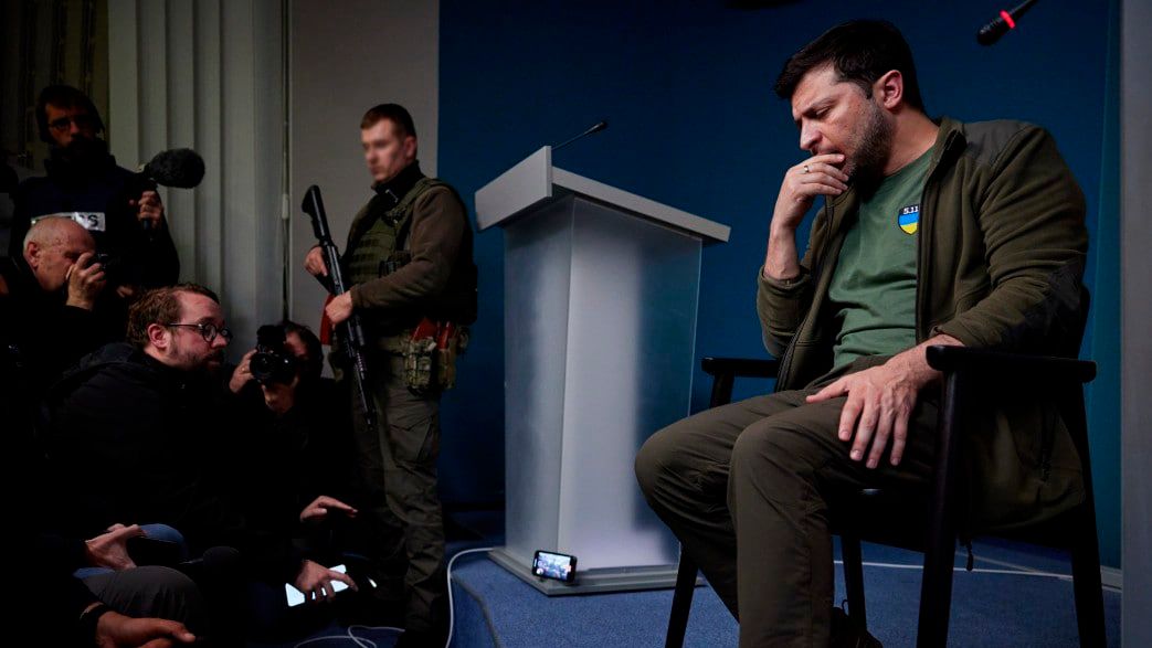 Зеленский намекнул Западу о возможном провале контрнаступления ВСУ