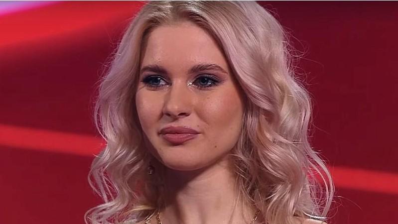 Челябинская участница шоу «Голос» Курганова записала авторский трек