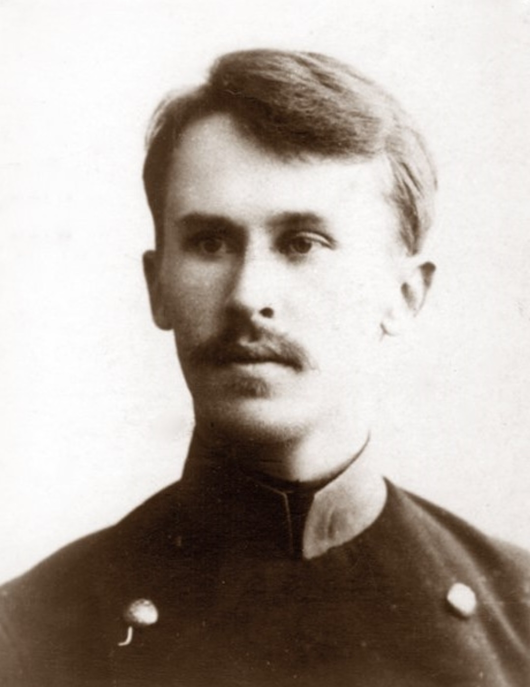 Павел Гомзяков