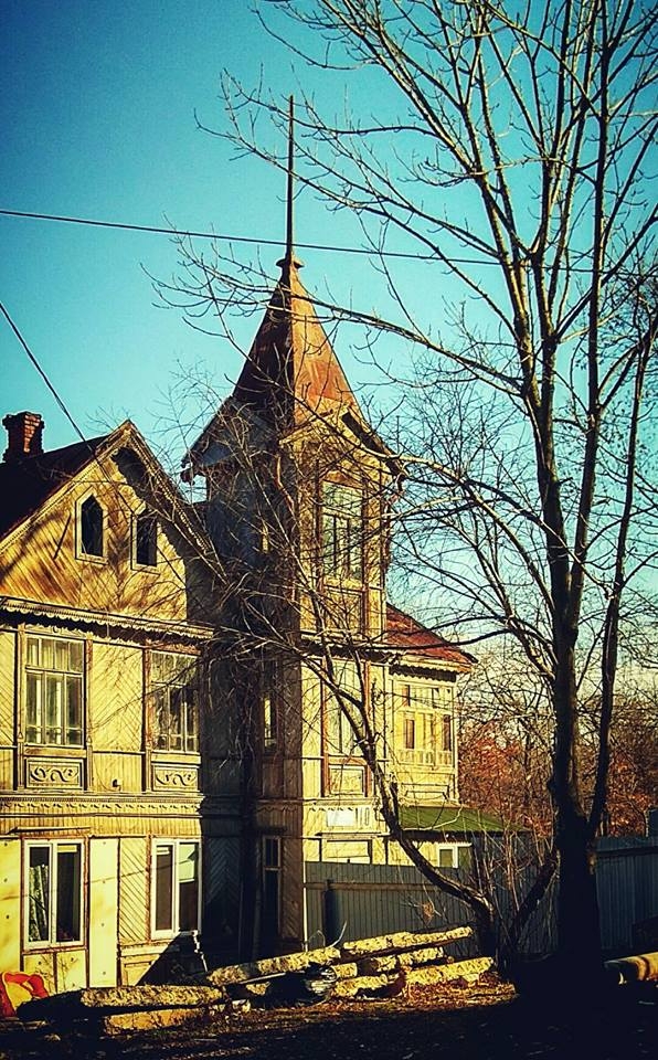 Старая дача в Сад-городе