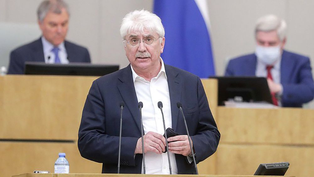Депутат Госдумы Чепа назвал политическим заявление Вучича о сотрудничестве с армией США