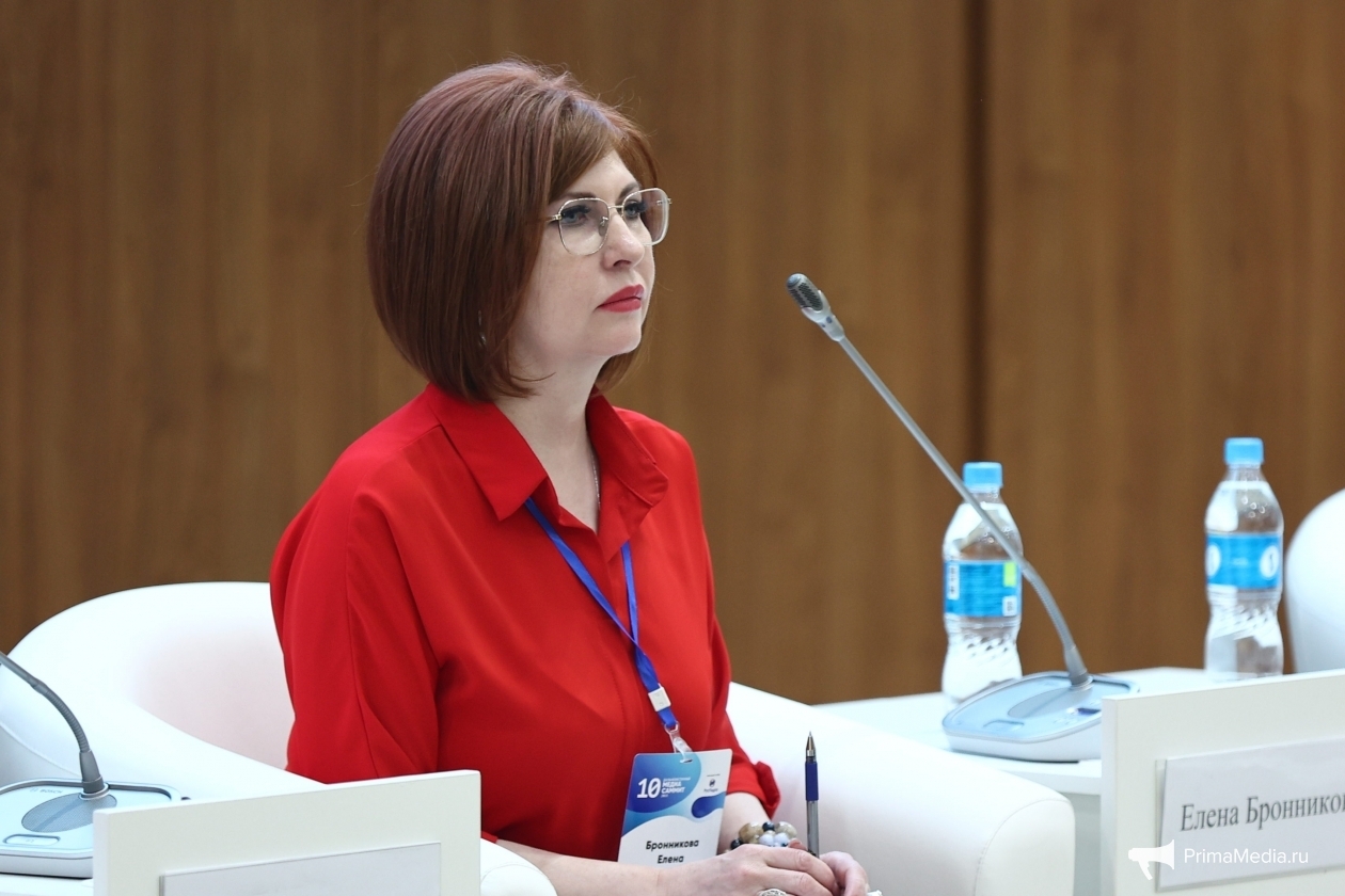 Елена Бронникова