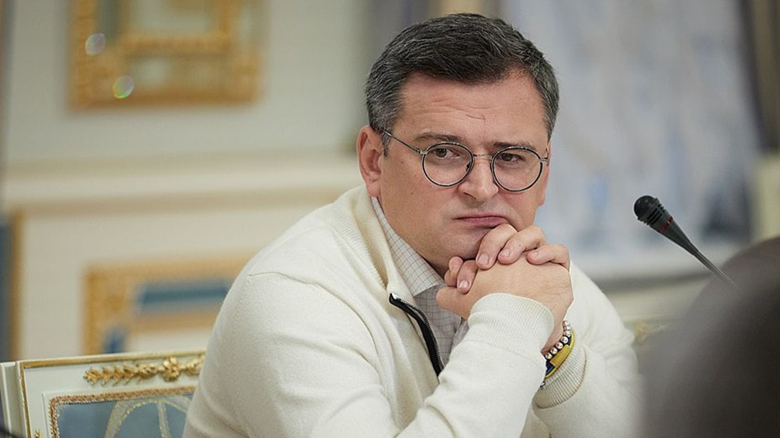 Комментаторы в Twitter раскритиковали Кулебу за ложь о России
