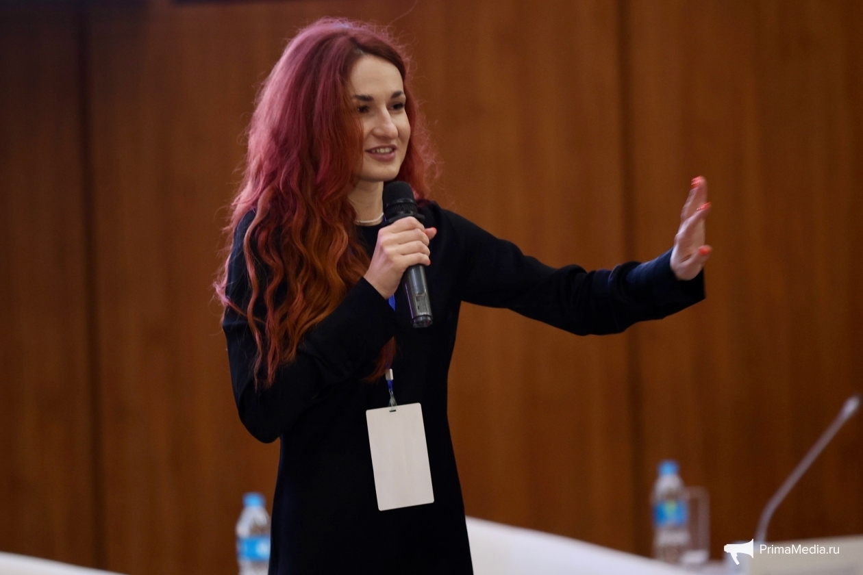 Директор департамента информационной политики Приморья Екатерина Века — секция об искусственном интеллекте