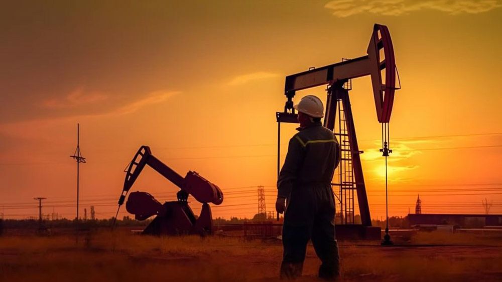 Кувейт и Алжир продлили добровольное сокращение нефтедобычи до конца 2024 года