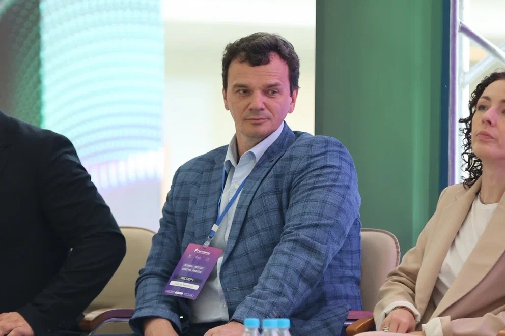 Андрей Карташов