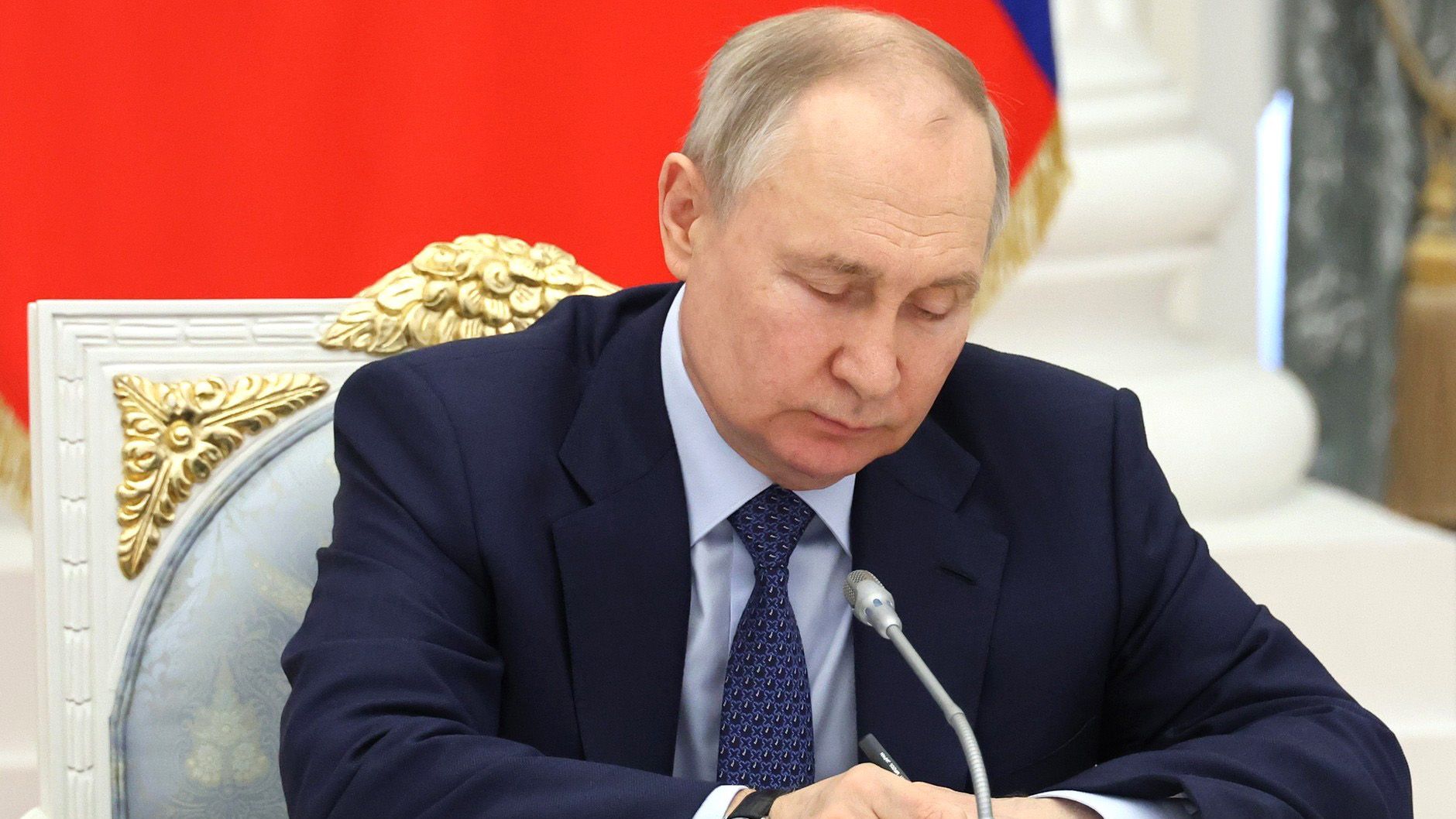 Песков рассказал о планах Путина встретиться с президентом ЮАР Рамафосой