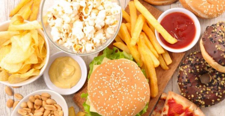 Опасно для здоровья: исключите эти 10 продуктов из своего рациона 