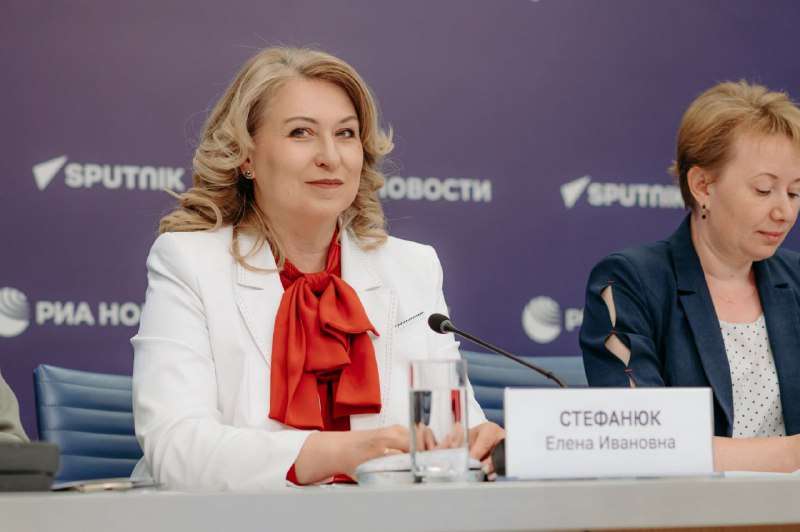 елена стефанюк