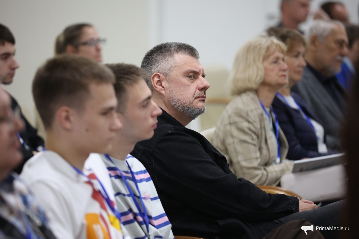 Нужен акцент на хорошие новости — эксперты МедиаСаммита о том, как сейчас действовать СМИ