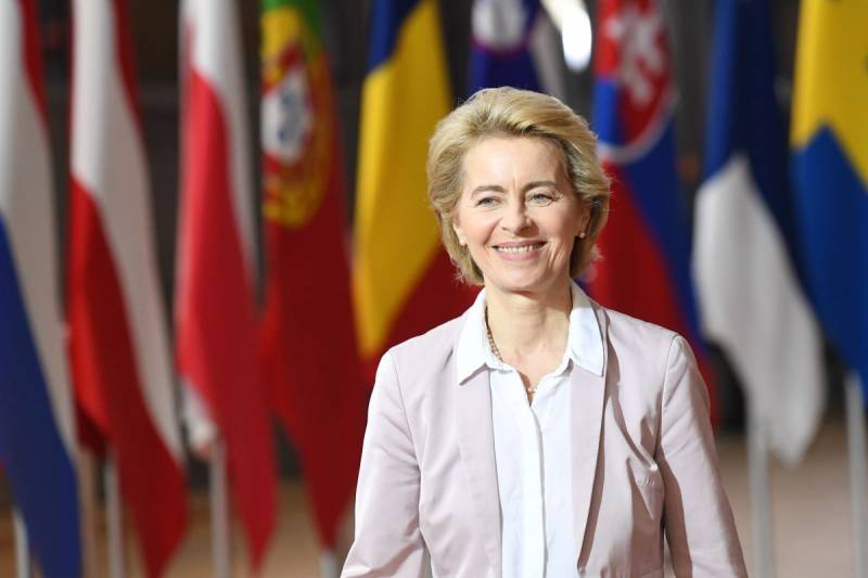 Глава Еврокомиссии предложила отдать Киеву замороженные российские активы