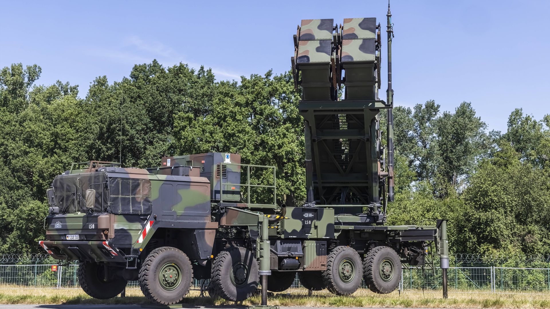 WSJ: американская компания Raytheon планирует передать Украине пять ЗРК Patriot до конца 2024 года