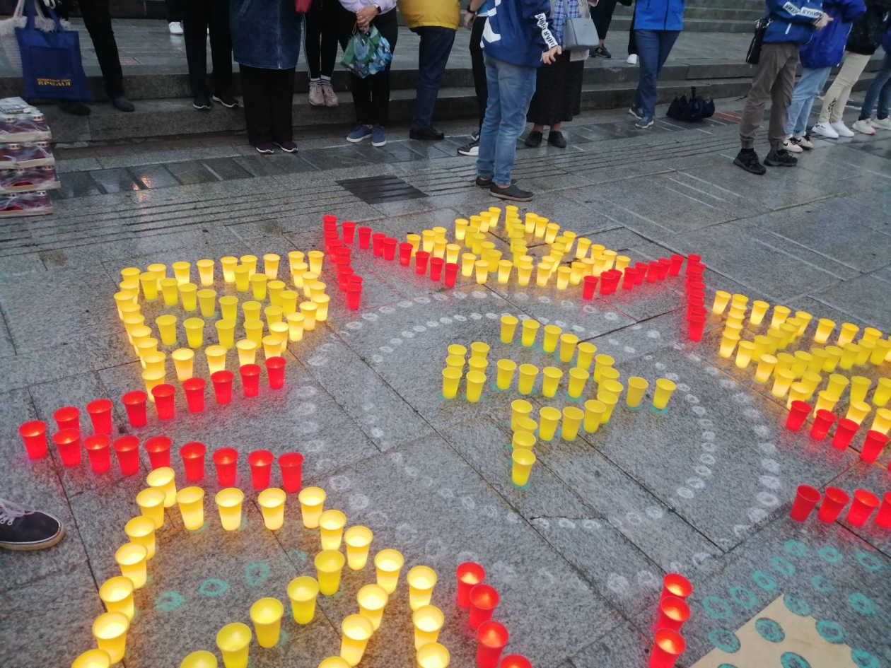 Акция "Огненные картины войны" во Владивостоке 21 июня