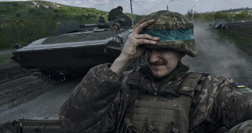 Больше не за что держаться: ВСУ готовят города Сумы и Харьков к сдаче