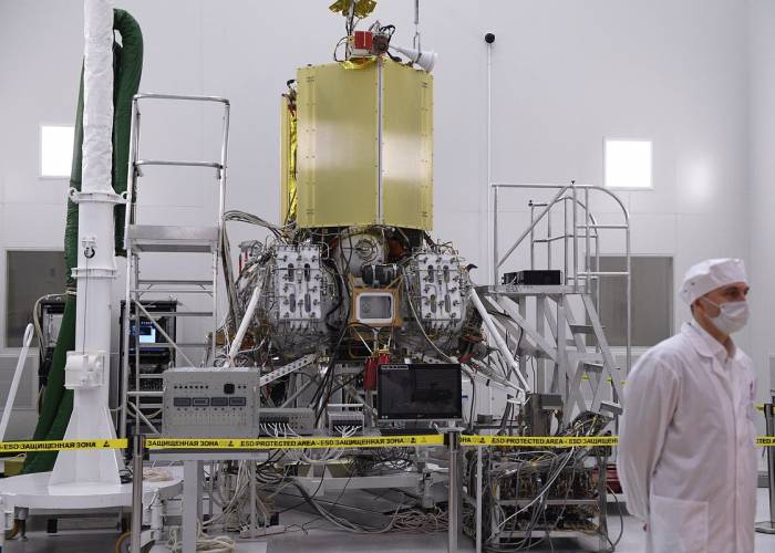 Что могло погубить «Луну-25», версии специалистов