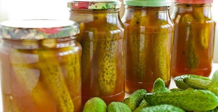 Мега вкусный рецепт острых и хрустящих огурчиков с кетчупом на зиму 