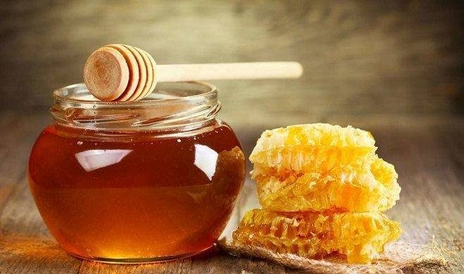 Мед и мак: список продуктов, которые кладут в корзинку для освящения на Медовый Спас, 14 августа 2023 года, молитвы