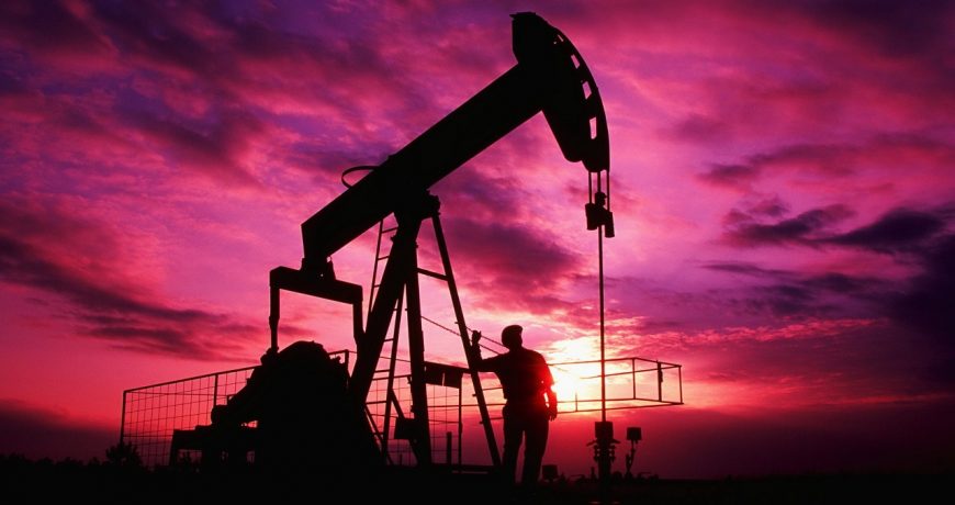 Рекордная добыча нефти в США в 2023 году компенсирует сокращение в Саудовской Аравии