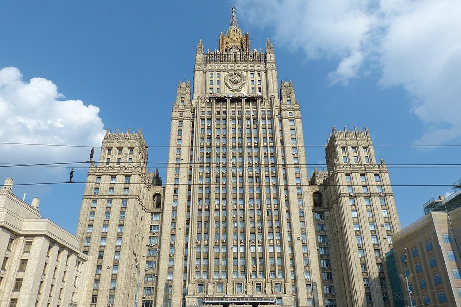 Захарова: Россия видит план Лондона использовать украинских марионеток и в других регионах мира