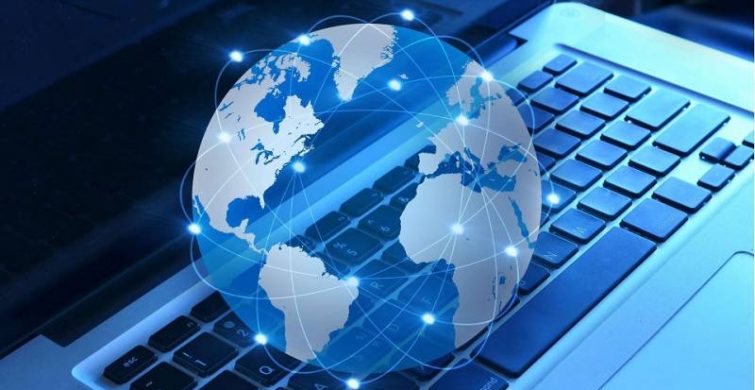 День интернета в России отмечают 30 сентября 